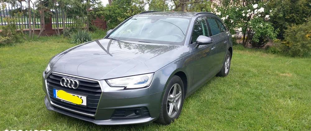 Audi A4 cena 91000 przebieg: 76600, rok produkcji 2019 z Niemodlin małe 46